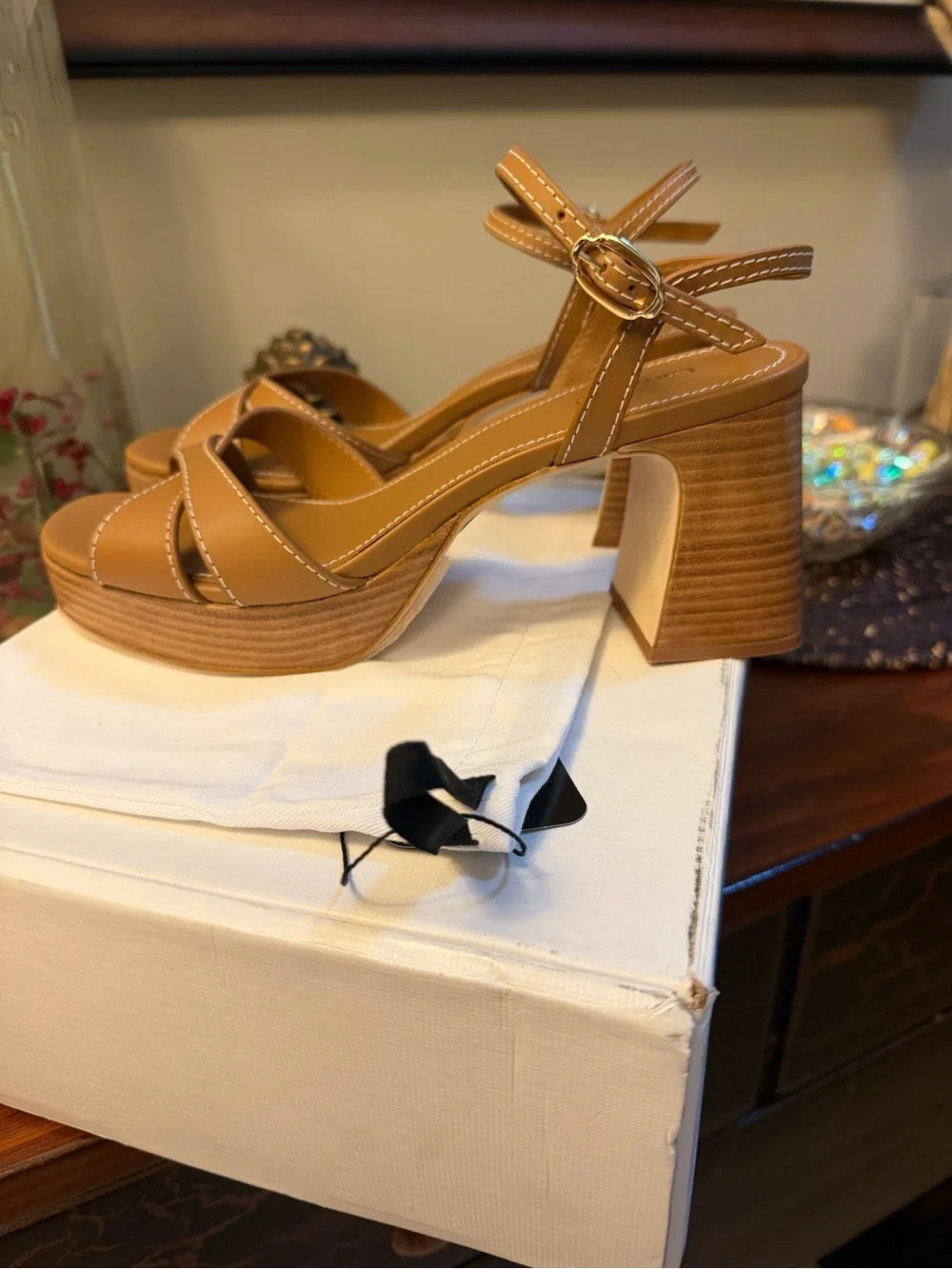LARROUDE women’s Bianca Low Sandal Vegetale Caramel Leather